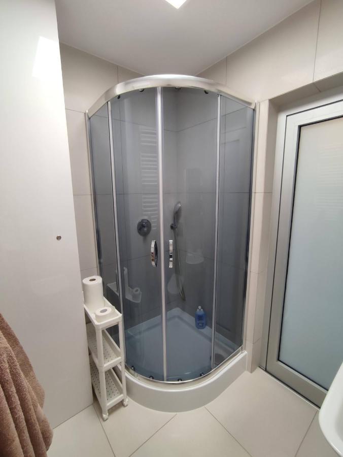 Apartament Przy Parku Srodmiescie Gdańsk Exteriör bild