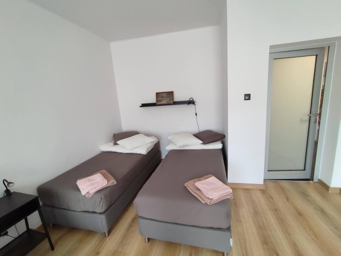 Apartament Przy Parku Srodmiescie Gdańsk Exteriör bild